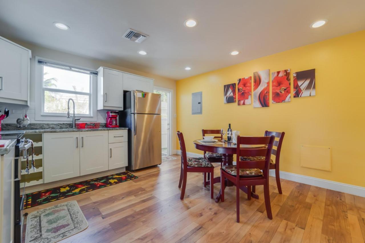 Beach Chairs, Good Kitchen, Strong Wifi On 14Th Ave Форт-Лодердейл Экстерьер фото
