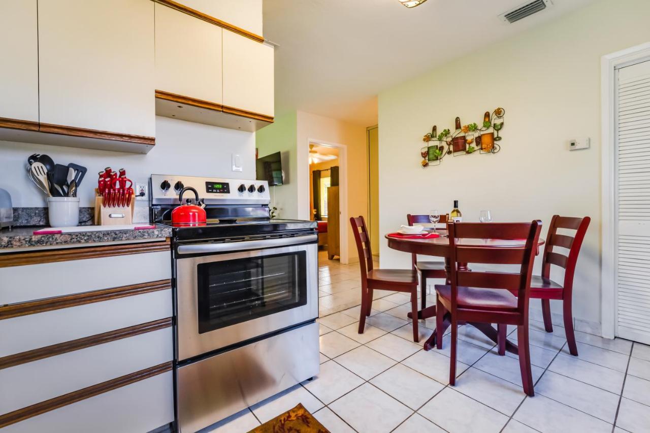 Beach Chairs, Good Kitchen, Strong Wifi On 14Th Ave Форт-Лодердейл Экстерьер фото